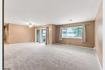50-21 We Lindsley Road #21, Cedar Grove Twp., NJ 07009 - Photo 4