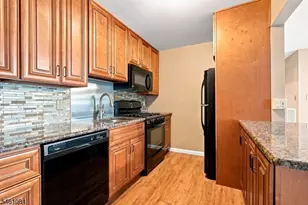 50-21 We Lindsley Rd, Cedar Grove Twp., NJ 07009 - Photo 8