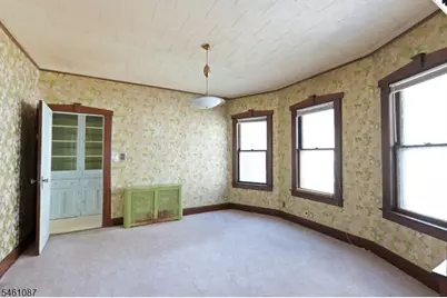 29 Luddington Ave, Clifton, NJ 07011 - Photo 6