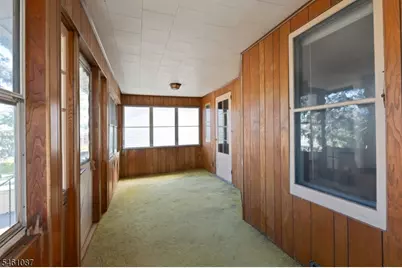 29 Luddington Ave, Clifton, NJ 07011 - Photo 2