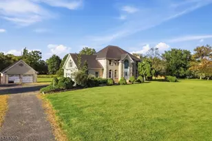 59 Elm Dr, Montgomery Township, NJ 08558 - Photo 2
