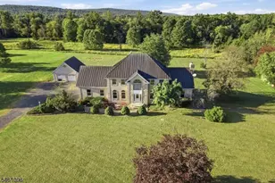 59 Elm Dr, Montgomery Township, NJ 08558 - Photo 4