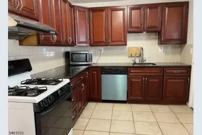 37 Crestview Hill Rd, Livingston, NJ 07039 - Photo 4