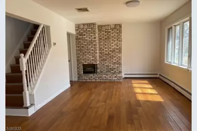 37 Crestview Hill Rd, Livingston, NJ 07039 - Photo 2