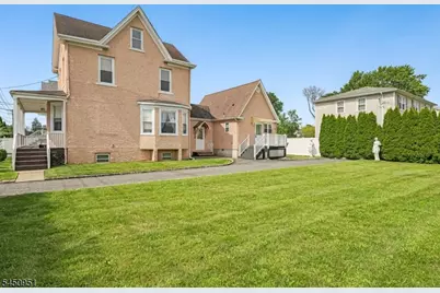 1120 Madison Hill Rd, Clark Township, NJ 07066 - Photo 32