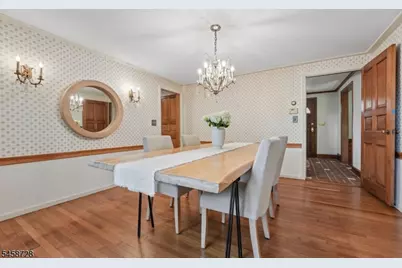 1 Seneca Pl, Montclair, NJ 07043 - Photo 14