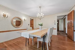 1 Seneca Pl, Montclair, NJ 07043 - Photo 14
