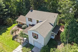1 Seneca Pl, Montclair, NJ 07043 - Photo 38