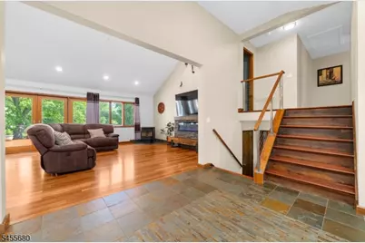 11 White Bridge Rd, Franklin Township, NJ 08867 - Photo 4