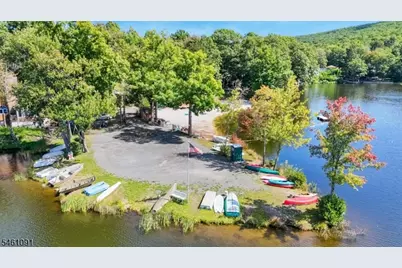 32 Laurel Dr, Jefferson Township, NJ 07438 - Photo 34