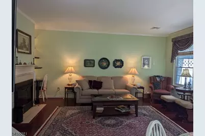 17 Quail Brook Court, Bedminster Township, NJ 07921 - Photo 4