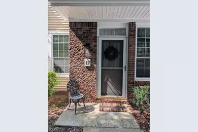 17 Quail Brook Court, Bedminster Township, NJ 07921 - Photo 2