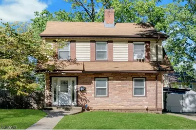 62 Elliot Pl, East Orange, NJ 07018 - Photo 2