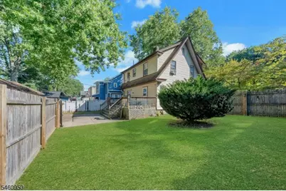 62 Elliot Pl, East Orange, NJ 07018 - Photo 22