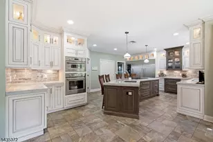 4 Winthrop Gait Rd, Sparta Township, NJ 07871 - Photo 10