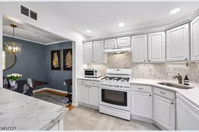 89 Woodward Ln, Bernards Township, NJ 07920 - Photo 8