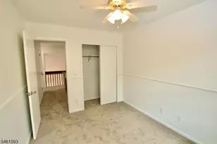 32 Rhea Run, Hampton Township, NJ 07860 - Photo 18