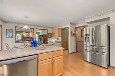 23 Milburn Dr, Hillsborough Township, NJ 08844 - Photo 20