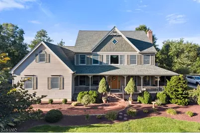 23 Milburn Dr, Hillsborough Township, NJ 08844 - Photo 2