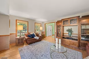 23 Milburn Dr, Hillsborough Township, NJ 08844 - Photo 8