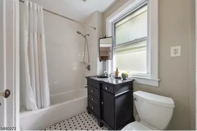 520 Centre St, South Orange, NJ 07079 - Photo 26