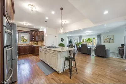 520 Centre St, South Orange, NJ 07079 - Photo 4