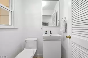 1 Carey Ct, Montclair, NJ 07042 - Photo 26