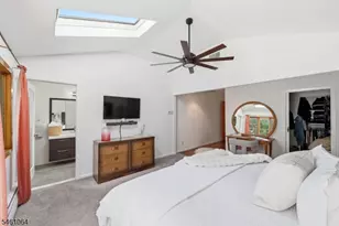 1 Carey Ct, Montclair, NJ 07042 - Photo 20