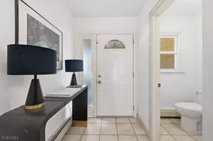 1 Carey Ct, Montclair, NJ 07042 - Photo 16
