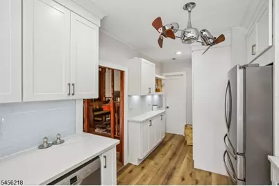 48 Kent Place Blvd, Summit, NJ 07901 - Photo 12