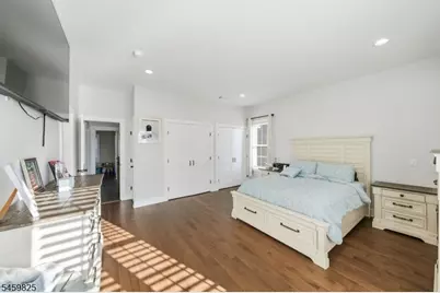 1248 Schmidt Ave, Union Township, NJ 07083 - Photo 12