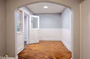 32 Farley Ave, Newark, NJ 07108 - Photo 2