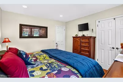 11 Jeffrie Trl, Hanover Township, NJ 07981 - Photo 16