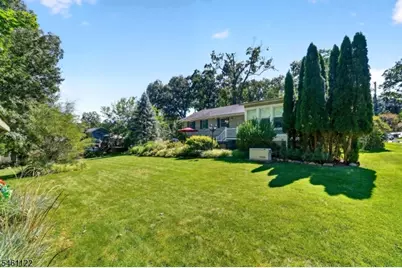 11 Jeffrie Trl, Hanover Township, NJ 07981 - Photo 2