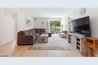 41 Crestview Ln #41, Mount Arlington, NJ 07856 - Photo 4