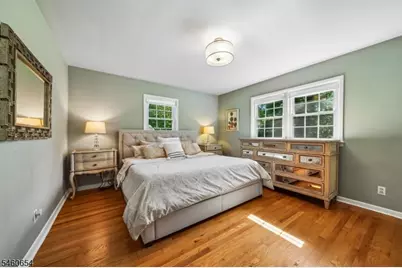 10 Hampton Ter, Livingston, NJ 07039 - Photo 14
