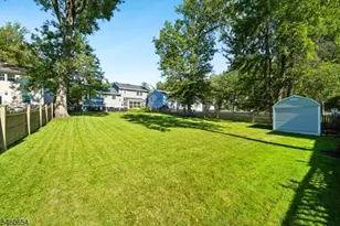 10 Hampton Terrace, Livingston, NJ 07039 - Photo 4
