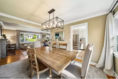 10 Hampton Ter, Livingston, NJ 07039 - Photo 10