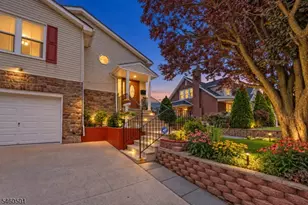 605 Corliss Ave, Phillipsburg, NJ 08865 - Photo 2