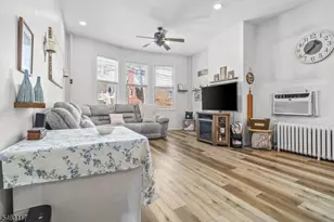 6722 Jackson St, Guttenberg, NJ 07093 - Photo 4