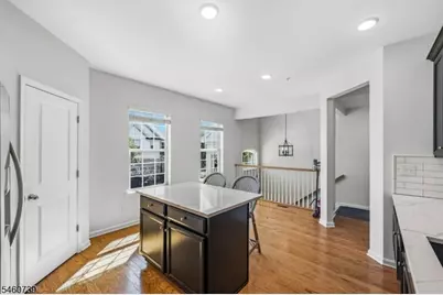 82 Albert Ct, Randolph Township, NJ 07869 - Photo 6