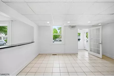 98 Maple Ave, Morristown, NJ 07960 - Photo 4