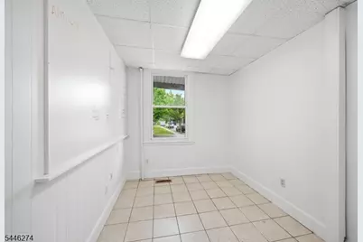 98 Maple Ave, Morristown, NJ 07960 - Photo 16