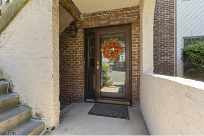 900 Valley Rd #3, Clifton, NJ 07013 - Photo 2