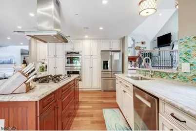 59 Cornell Ave, Berkeley Heights Township, NJ 07922 - Photo 12