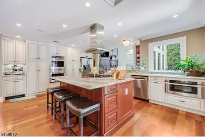 59 Cornell Ave, Berkeley Heights Township, NJ 07922 - Photo 2