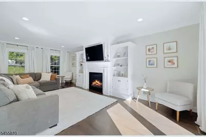 11 Tallwood Ct, Parsippany, NJ 07950 - Photo 22