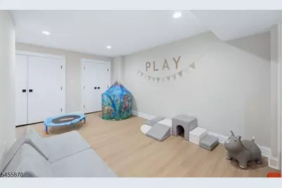 11 Tallwood Ct, Parsippany, NJ 07950 - Photo 40