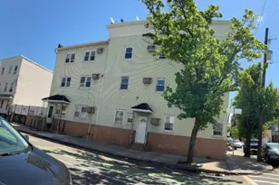 160 E Kinney St Unit, Newark, NJ 07105 - Photo 2