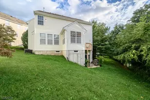 38 Winding Hill Dr, Mount Olive, NJ 07840 - Photo 38